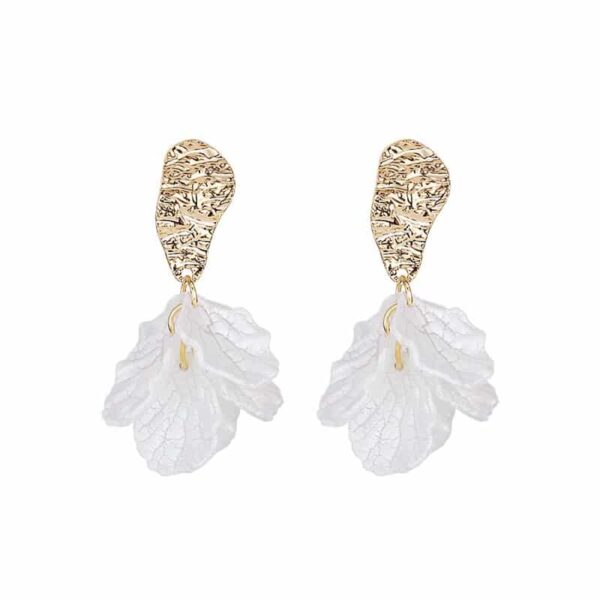 Christi Tasker Miami Coral Reef Venetian Glass Designer Earrings 4f06933a-cab4-5f82-a483-07abf3ec942c.jpg Beautifully handmade and handblown, these Coral Reef Venetian Glass Earrings are super lightweight and detailed. Each of the coral fans has movement yet they are delicate and light. Glass Designer Earrings, Coral Reef Venetian Glass Designer Earrings, fashion, miami