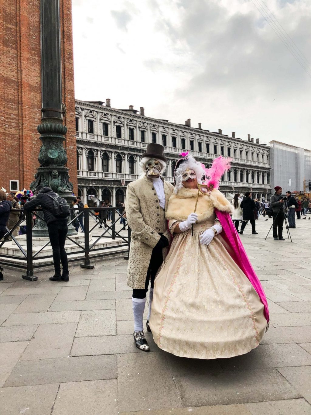 Best 9 Venetian Masquerade Masks & Costumes From The Original Carnaval in Venice, Italy aka. Venezia, Italia