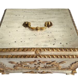 Baroque Maitland Smith Aged Silver and Gold Wood Accessories Box 06a881e3-3bcf-59e3-aaf3-755f42c0ff7e-1.jpg This is a beautiful Baroque Maitland Smith Aged Silver and Gold Carved Wood Accessories Box that is the perfect example of form meeting function. Use as storage for remote controls, phone chargers, or other tech wires. Box,Accessories