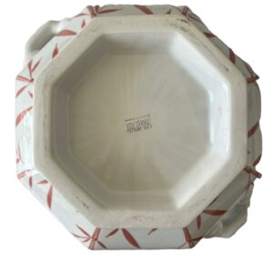 1970s Large Ceramic Soup Tureen Made for Jordan Marsh in Italy, 3 Pieces ca205e1e-488e-5a82-a7cb-94d5954a4a43.jpg Ceramic