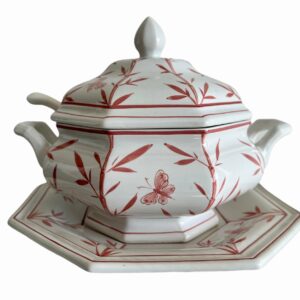 1970s Large Ceramic Soup Tureen Made for Jordan Marsh in Italy, 3 Pieces cfcf10a9-5079-5d80-8f26-ce553c840922.jpg Ceramic